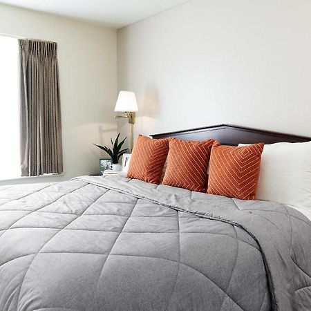 Intown Suites Extended Stay Birmingham Al - Lakeshore Parkway ภายนอก รูปภาพ
